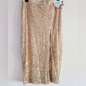 Sequined skirt with high split